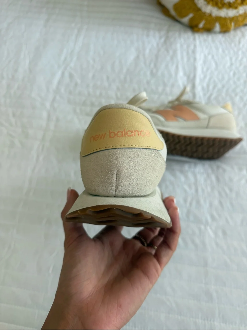 New Balance 237 Sneakers